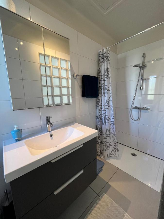 L'Esplanade, Appartement En Centre-Ville Au Calme Puisserguier 外观 照片